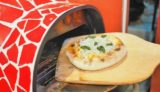 約150秒で作れる“本格ピザ”で売上アップ!?オーブン感覚で使用できる業務用「コンパクトピッツァ窯」